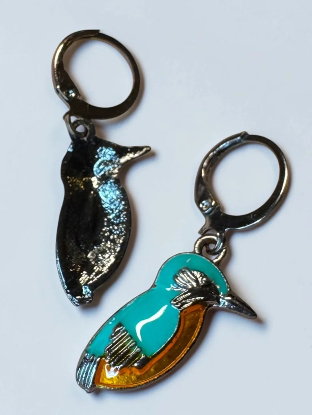 NWT Kingfisher Bird Enamel Hoop Earrings NWT